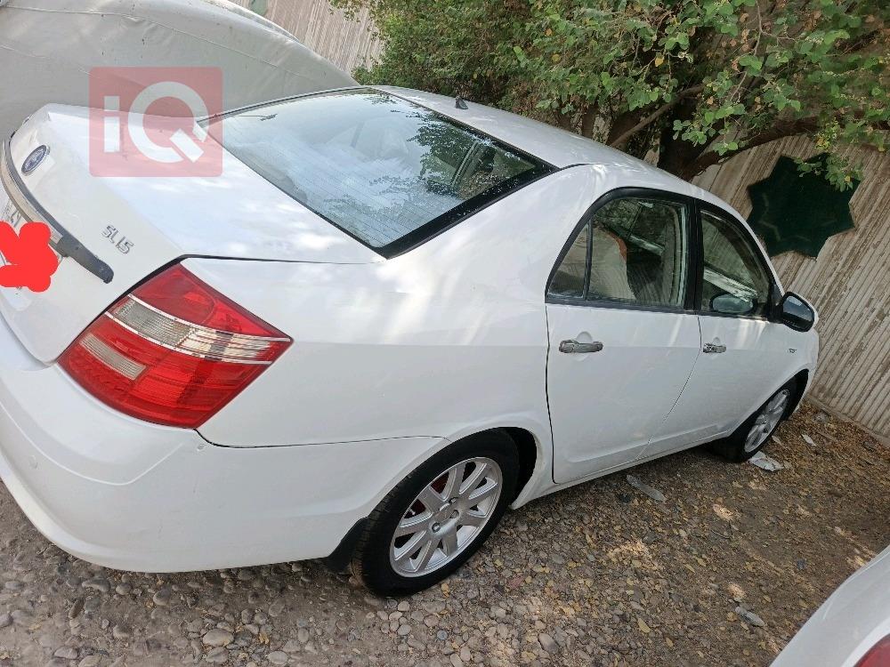 Geely Emgrand EC7